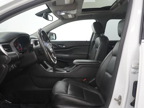 Used 2017 GMC Acadia SLT AWD/4WD image 24