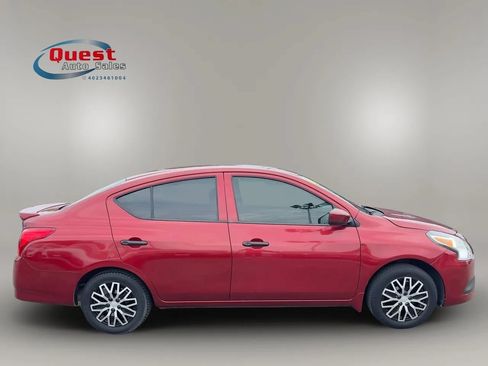 Used 2016 Nissan Versa S Plus FWD image 2