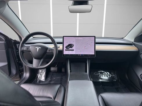 Used 2018 Tesla Model 3 Long Range AWD/4WD image 15