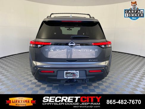 Used 2024 Nissan Pathfinder SV w/ SV Premium Package AWD/4WD image 6