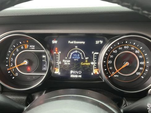 Certified 2022 Jeep Wrangler Unlimited Sport image 15