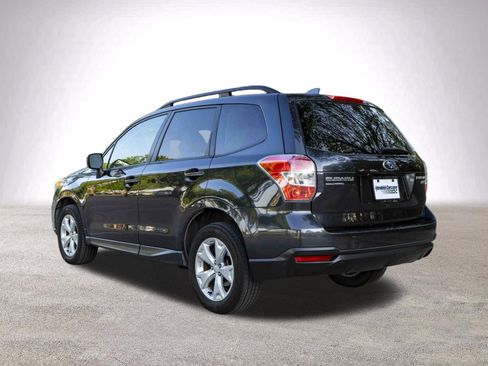 Used 2016 Subaru Forester 2.5i Premium image 7