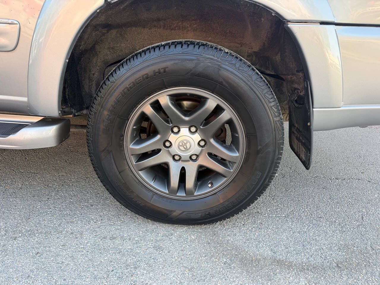 Used 2003 Toyota Sequoia Limited RWD image 38
