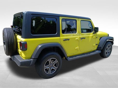 Used 2023 Jeep Wrangler Unlimited Sport AWD/4WD image 8