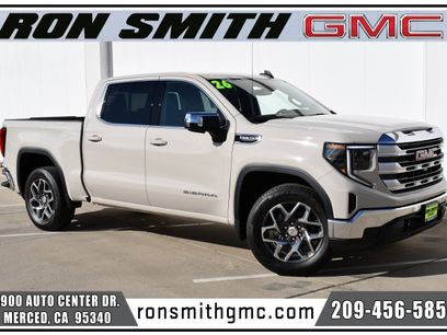 New 2026 GMC Sierra 1500 SLE w/ Preferred Package