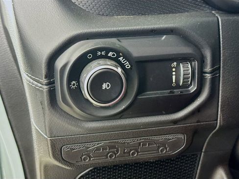 Used 2024 Jeep Wrangler Rubicon 392 image 10