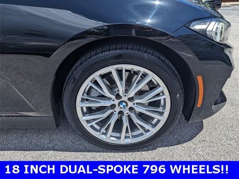 Used 2023 BMW 330i Sedan w/ Premium Package image 7