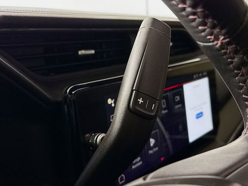 Used 2025 GMC Sierra 2500 AT4X w/ AT4X AEV Edition image 19