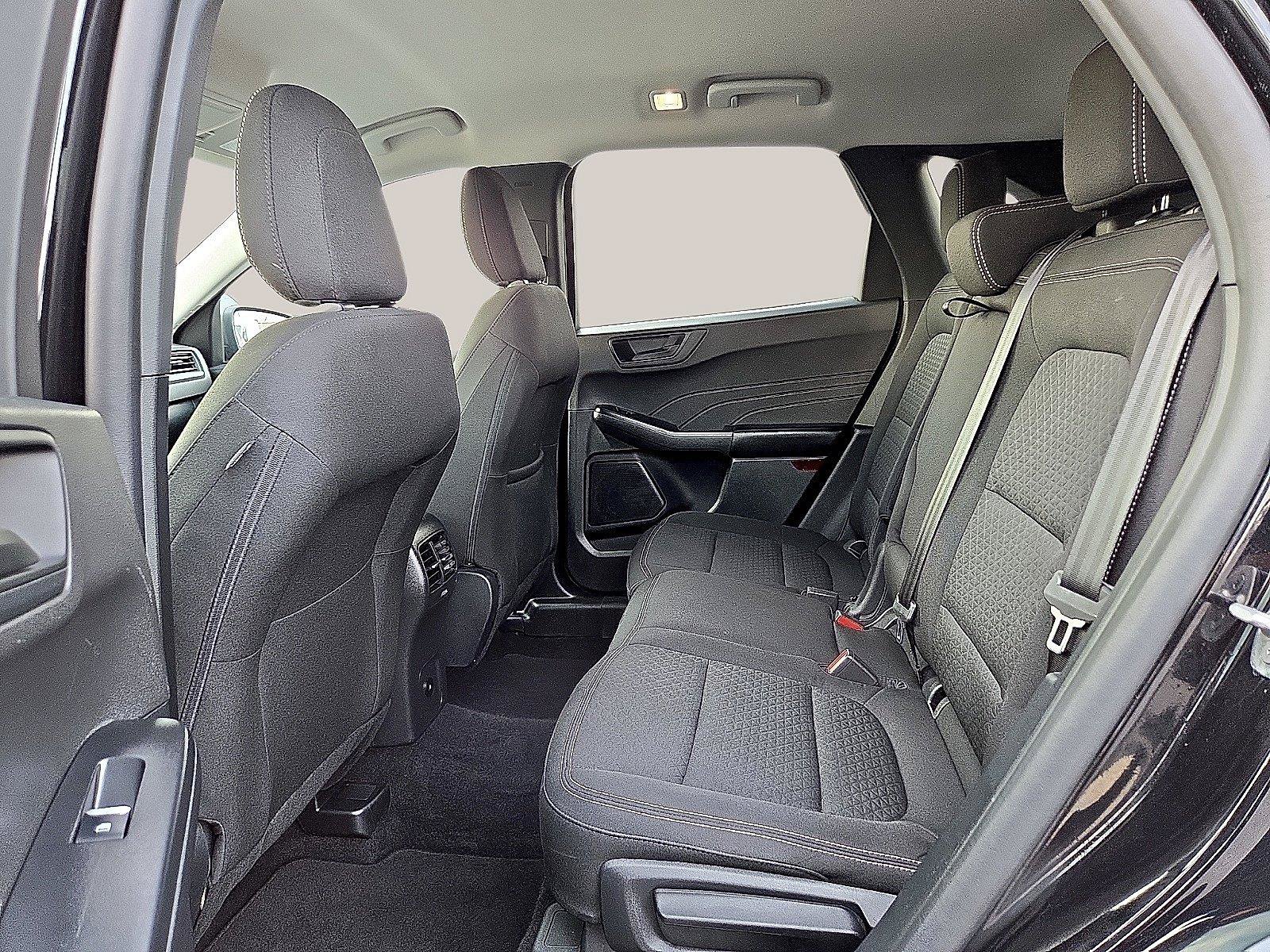Certified 2025 Ford Escape Active AWD/4WD image 12