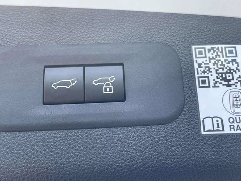 Used 2025 Toyota Crown Signia AWD/4WD image 14