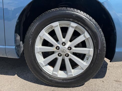 Used 2009 Toyota Venza FWD image 12