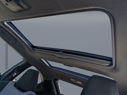 Used 2014 Scion tC Base image 16