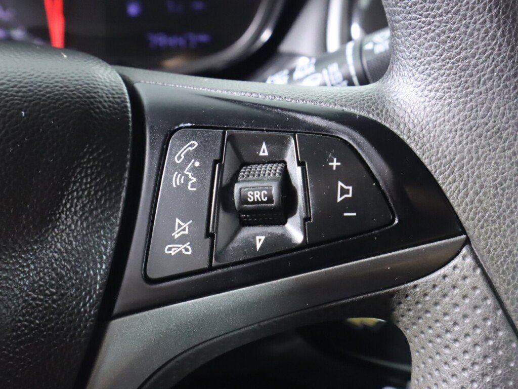 Used 2020 Chevrolet Spark LT FWD image 13