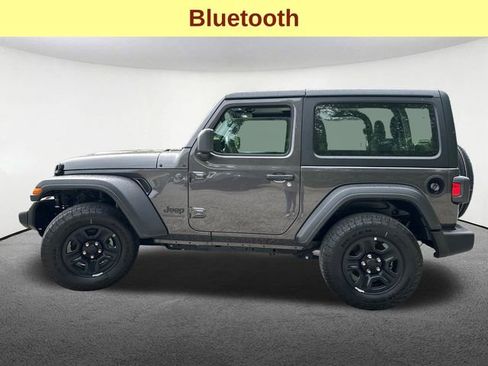 Used 2025 Jeep Wrangler Sport AWD/4WD image 6