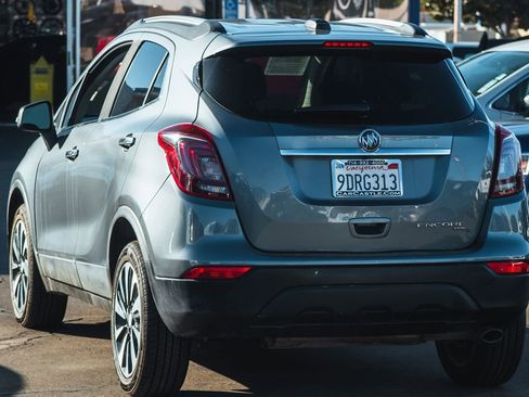 Used 2020 Buick Encore Essence image 6