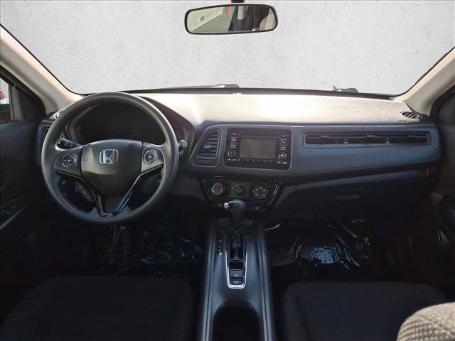 Used 2018 Honda HR-V LX image 16