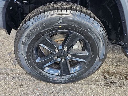 Used 2020 Jeep Wrangler Unlimited Sport image 30