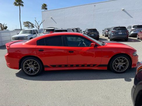 Used 2020 Dodge Charger R/T RWD image 3