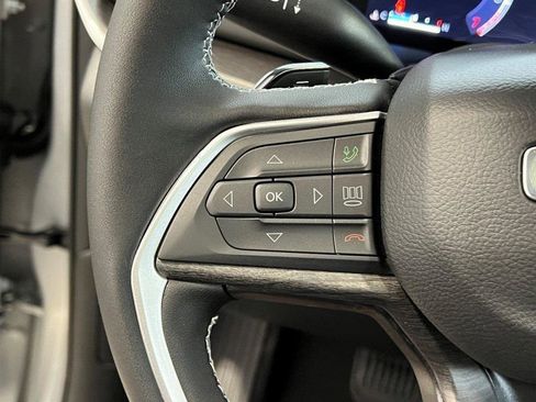 New 2025 Jeep Grand Cherokee L Limited w/ Luxury Tech Group II image 16