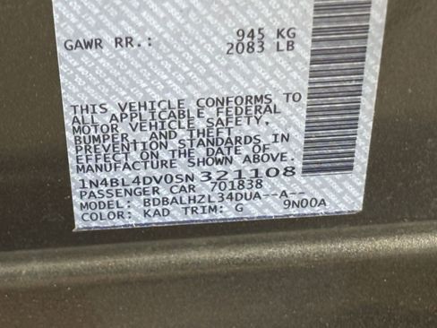 Used 2025 Nissan Altima 2.5 SV FWD image 29