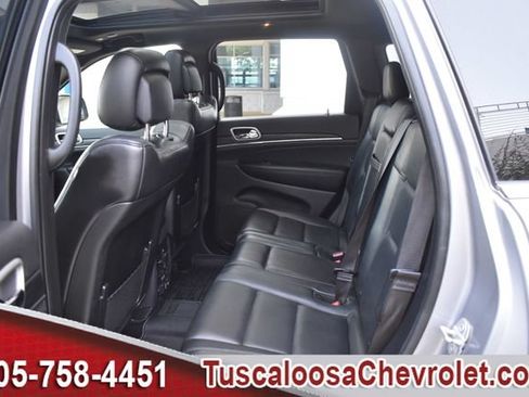 Used 2019 Jeep Grand Cherokee Limited w/ Luxury Group II RWD image 23