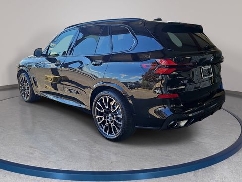 New 2026 BMW X5 xDrive50e w/ M Sport Package AWD/4WD image 7