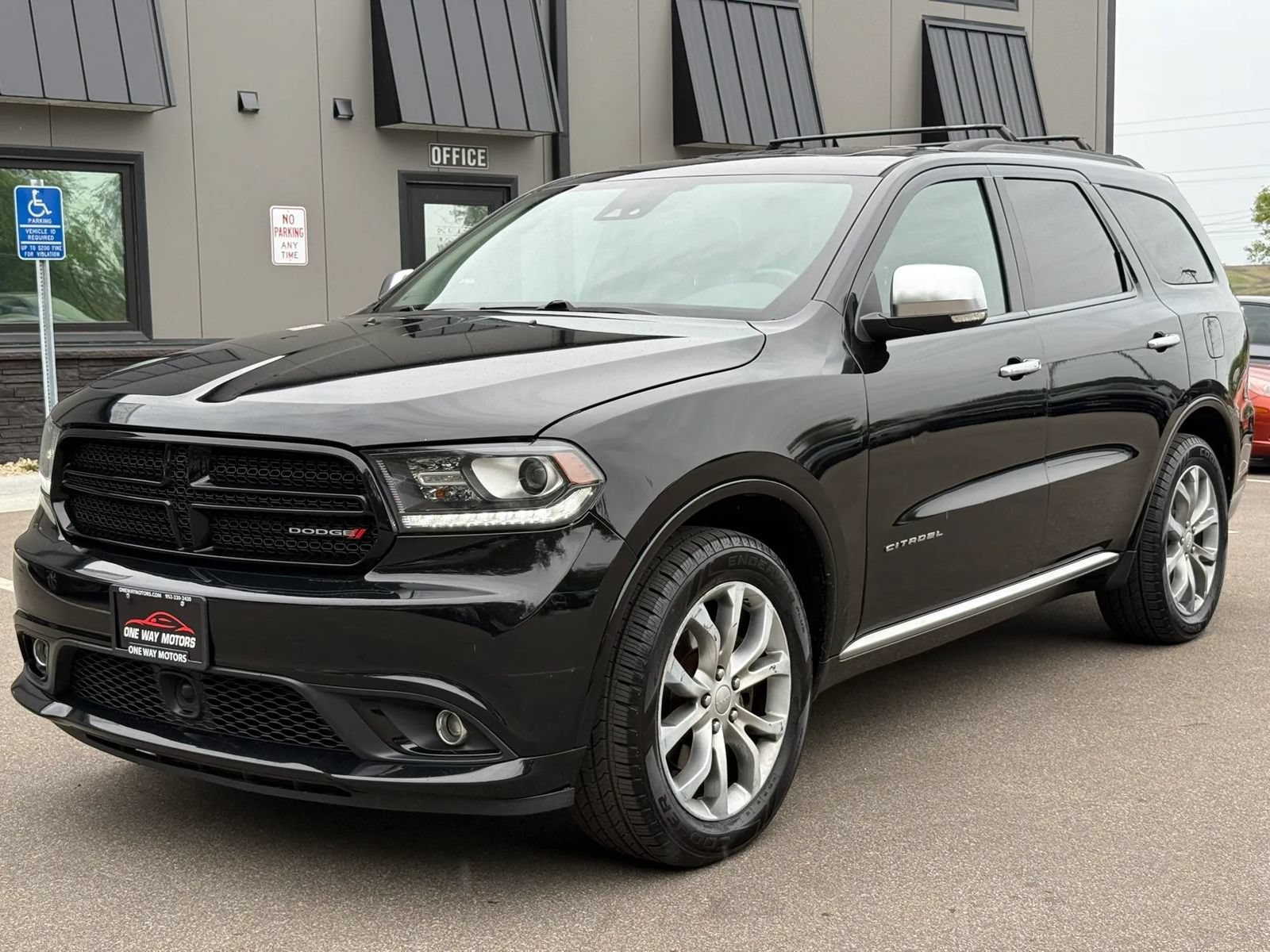 Used 2017 Dodge Durango Citadel AWD/4WD image 1
