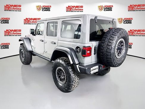 Used 2022 Jeep Wrangler Unlimited Sport AWD/4WD image 2