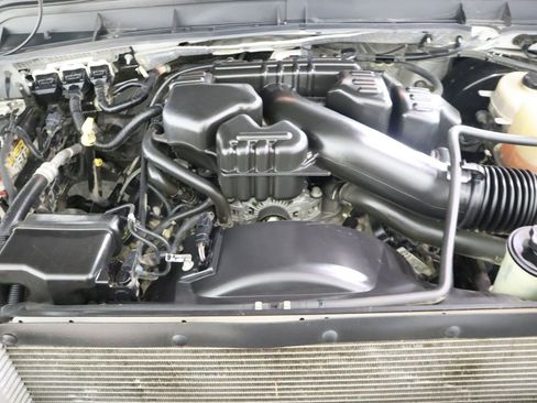 Used 2015 Ford F250 Lariat w/ Lariat Ultimate Package image 31