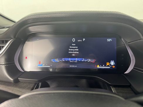 Used 2023 Jeep Grand Cherokee L Limited w/ Luxury Tech Group II image 23