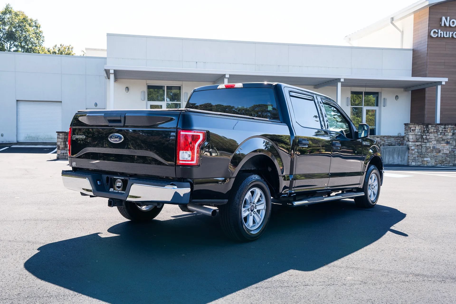 Used 2017 Ford F150 XLT RWD image 8