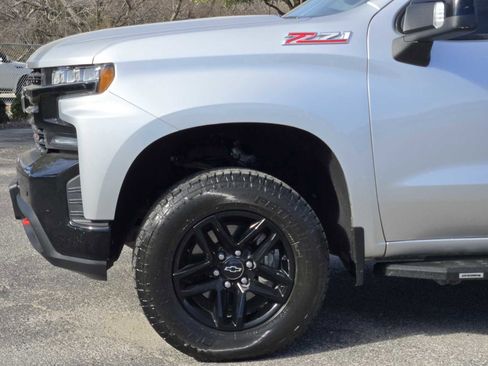 Used 2020 Chevrolet Silverado 1500 LT Trail Boss image 8