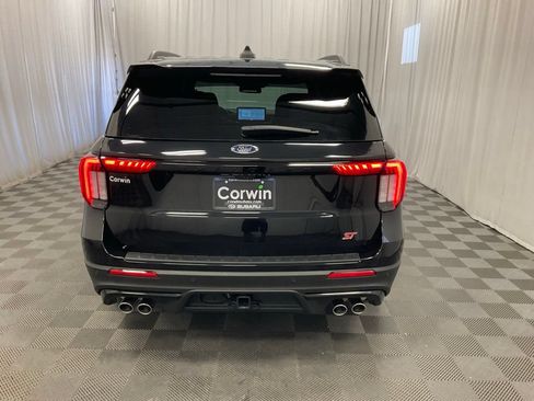 Used 2025 Ford Explorer ST AWD/4WD image 5