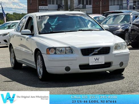 Used 2006 Volvo S60 2.5T FWD image 1