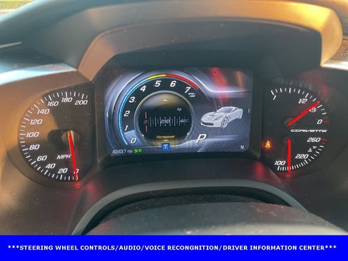 Used 2019 Chevrolet Corvette Stingray w/ Carbon Flash Badge Package image 6