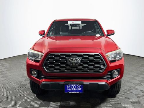 Certified 2020 Toyota Tacoma TRD Off-Road w/ Technology Package AWD/4WD image 2