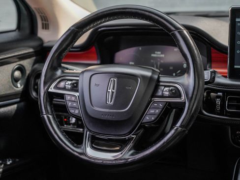 Used 2021 Lincoln Nautilus Reserve w/ Equipment Group 201A AWD/4WD image 16