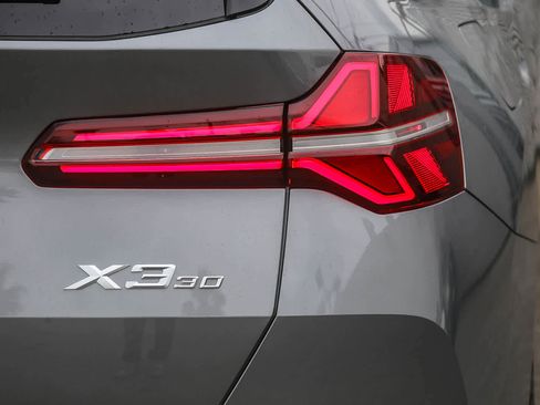 New 2026 BMW X3 xDrive30 w/ Premium Package image 7