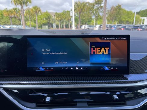 Certified 2025 BMW X5 M60i image 23