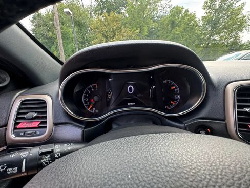 Used 2015 Jeep Grand Cherokee Limited AWD/4WD image 16