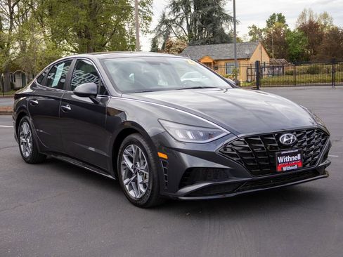 Certified 2023 Hyundai Sonata SEL FWD image 5