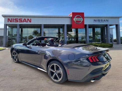 Used 2024 Ford Mustang Premium RWD image 7