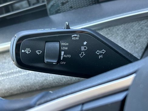 Certified 2026 Volkswagen Tiguan S FWD image 25