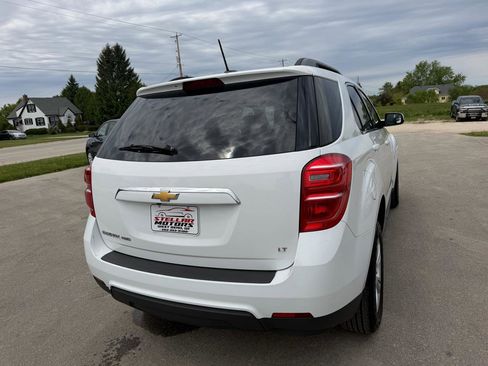 Used 2017 Chevrolet Equinox LT w/ Convenience Package AWD/4WD image 8