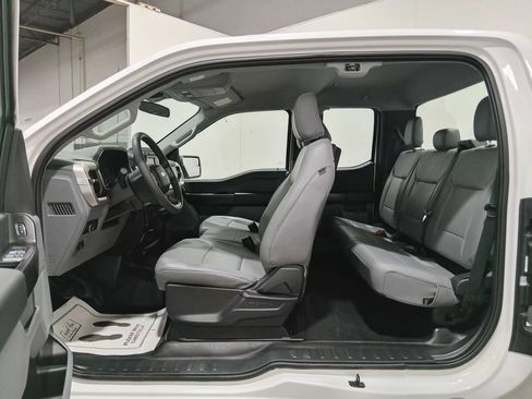Certified 2021 Ford F150 XL w/ Equipment Group 101A High RWD image 13