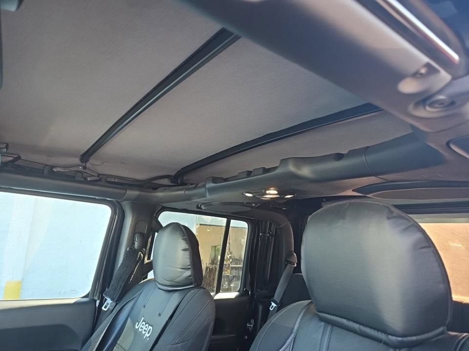 Used 2022 Jeep Gladiator Sport AWD/4WD image 10