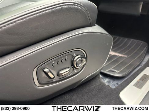 Used 2021 Aston Martin DBX AWD/4WD image 88