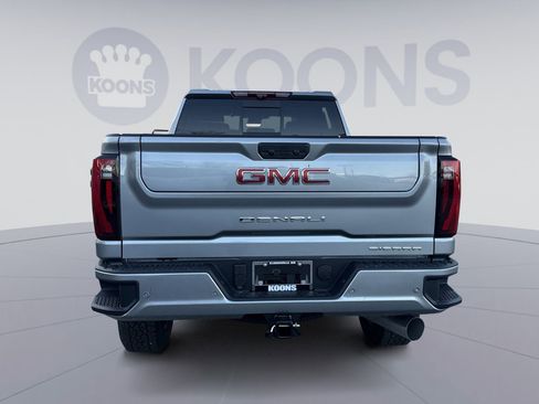New 2026 GMC Sierra 2500 Denali w/ Denali Reserve Package image 4