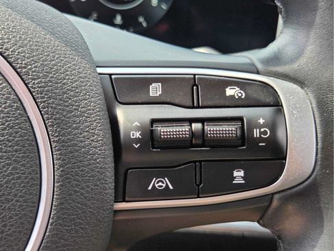Used 2025 Kia Sportage SX AWD/4WD image 31