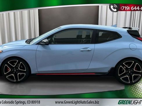 Used 2022 Hyundai Veloster N image 2